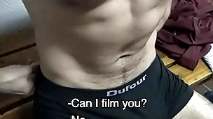 Finalize muscle latino fucked in the gym