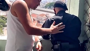 Metendo gostoso no guarda do insurrectionists da linha amarela - full red