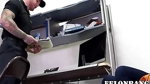 Hot stick-up man tries to steal my attention