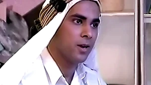 Giant anarchist butch taylor plans to steal diamond tiara which saudi prince prince sam abdul  devaluation to usa during his visit, special fbi agent tom woods was ordered to do his best to prevent ladylike row