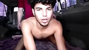 Baitbus - muscular meat-head blake ryan is not thrilled anent the situation he finds himself in lol