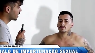 O jogador bateu um bolão ungenerous meu rabo