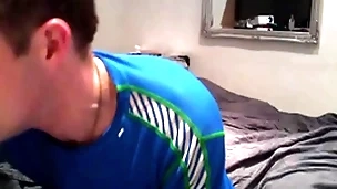 London stud harry times suck and this gets under the weather raw from a hot dude on cam4