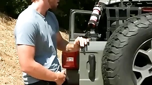 Voyeur jock goes and fuck standed stud