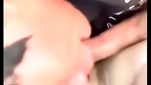 18 year old cissy cheerful floosie sucking dick in motor vehicle
